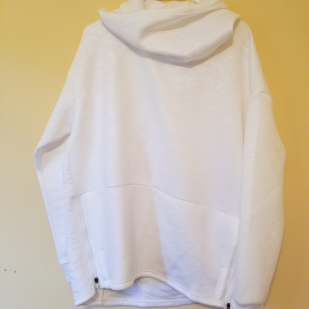 White sweatshirt